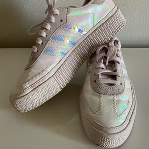 ADIDAS SAMBA PLATFORM. Size 8 . Never worn.